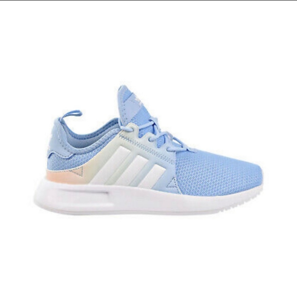 Adidas Sneakers